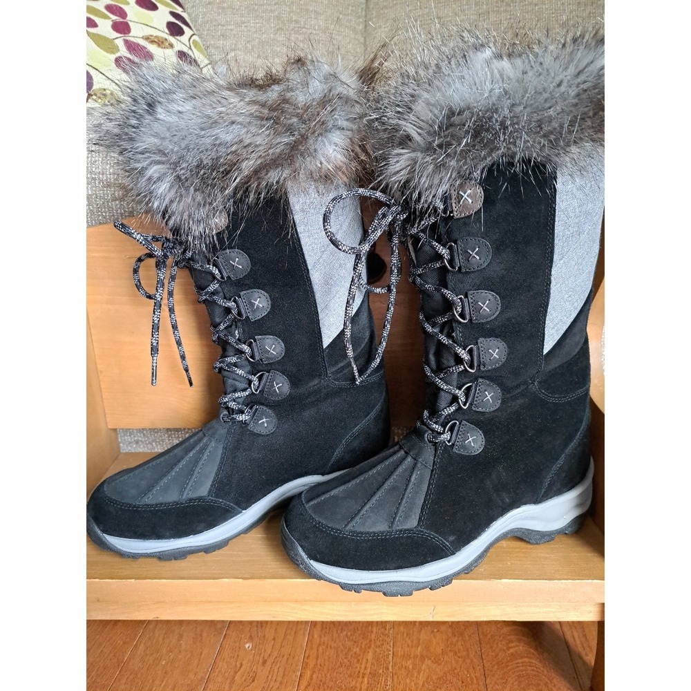 Clarks Women's Boots 7.5 M Wintly Hi Black Suede Waterproof Thinsulate Lace Up